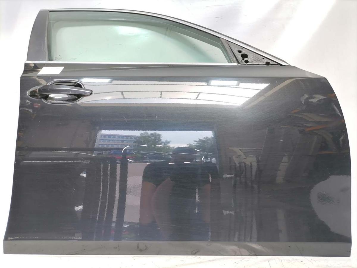 BMW 5er E60 E61 original Tür vorn rechts 475 Saphirschwarz Rohbau Bj.2004